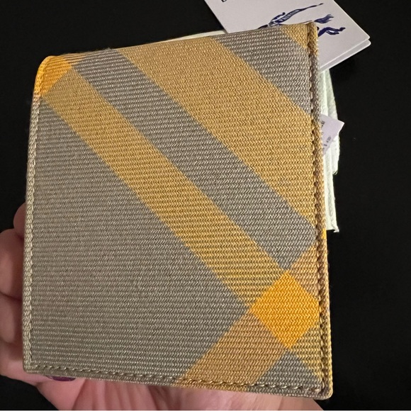 Burberry Men Check Bifold Wallet - Picture 6 of 7